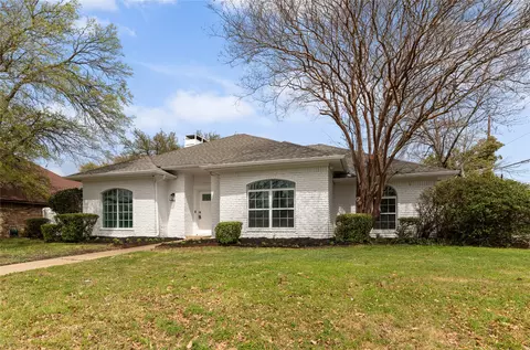 901 Clinton Dr, Plano, TX 75075