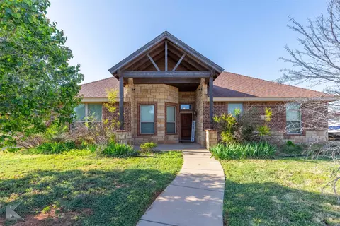 5341 Rio Mesa Dr, Abilene, TX 79606