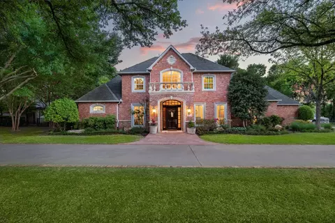 432 Victorian Dr, Waxahachie, TX 75165