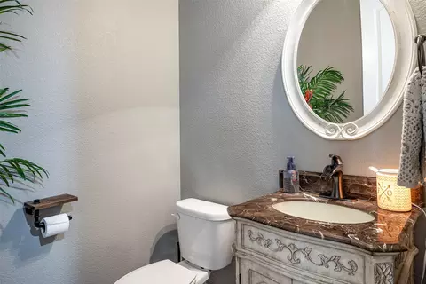Bath - 1525 7th St, Argyle, TX 76226 photo 4 of 6