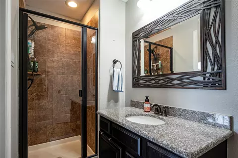Bath - 1525 7th St, Argyle, TX 76226 photo 5 of 6