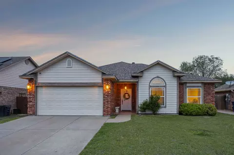 328 Peachtree Ln, Princeton, TX 75407