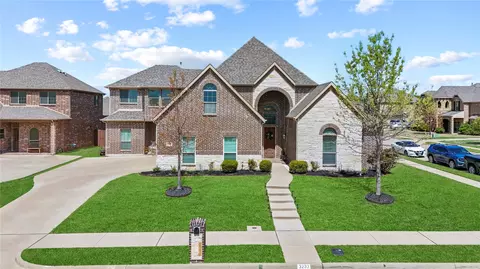 3237 Le Manns St, Midlothian, TX 76065