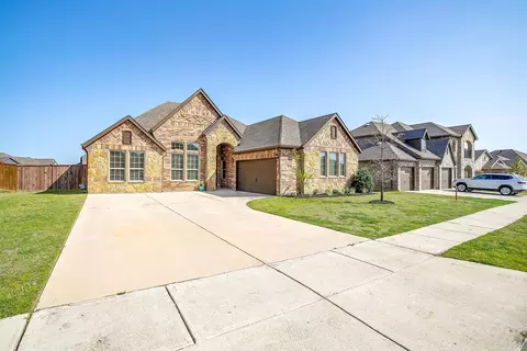 604 Ranchwood Dr, Justin, TX 76247