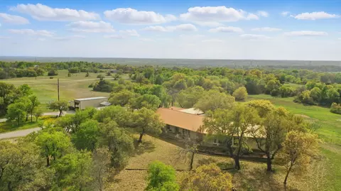 277 Louis Scherer Ln, Weatherford, TX 76088