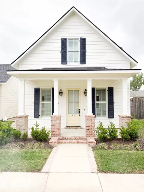 1961 Crossvine Ln, Shreveport, LA 71106