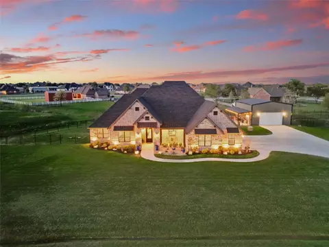 12832 Singleton Dr, Haslet, TX 76052