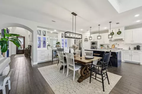 Dining - 521 Windstream Dr, Aledo, TX 76008 photo 2 of 3