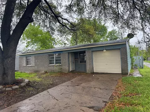 4869 Salem Dr, Mesquite, TX 75150
