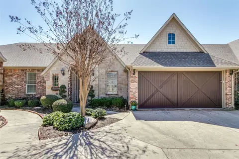 921 Saint George Ct, Keller, TX 76248