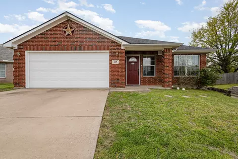 117 Mitchell Cir, Terrell, TX 75160