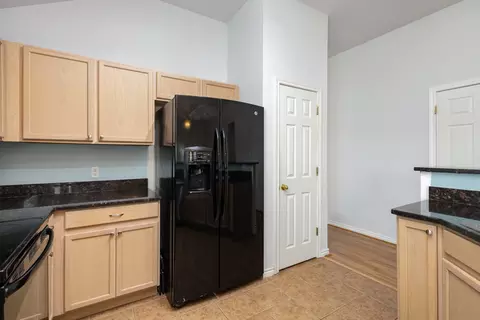 Kitchen - 117 Mitchell Cir, Terrell, TX 75160 photo 1 of 1