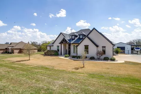 309 Red Bird Dr, Springtown, TX 76082