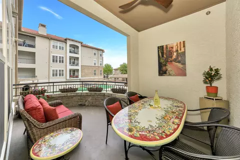 555 Via Amalfi #206, Irving, TX 75039