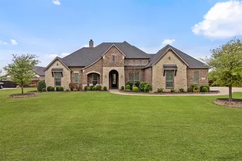 6441 Jasper Cir, Midlothian, TX 76065