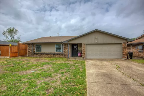 705 Melinda Dr, Mesquite, TX 75149