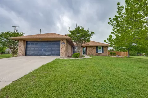 1528 Timbercreek Dr, Howe, TX 75459