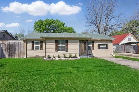 333 Murdock Rd, Dallas, TX 75217
