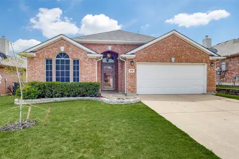 6709 Chalk River Dr, Fort Worth, TX 76179