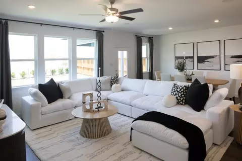 1221 La Bamba Dr, Haslet, TX 76052