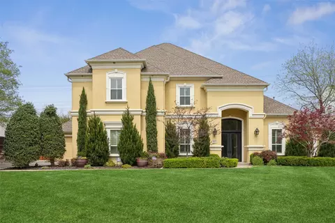 6115 Royal Crest Dr, Dallas, TX 75230