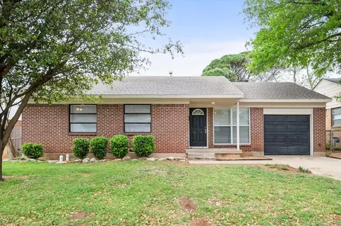1814 Donna St, Arlington, TX 76013