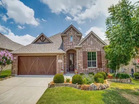 4644 Seabiscuit St, Carrollton, TX 75010