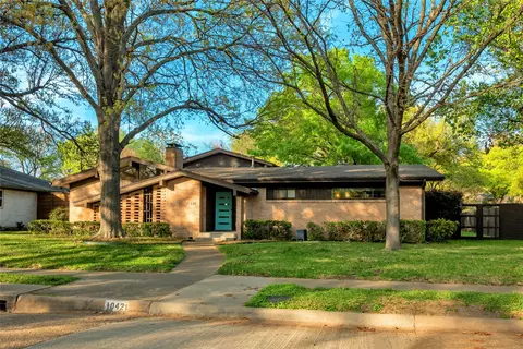 10421 Silverock Dr, Dallas, TX 75218