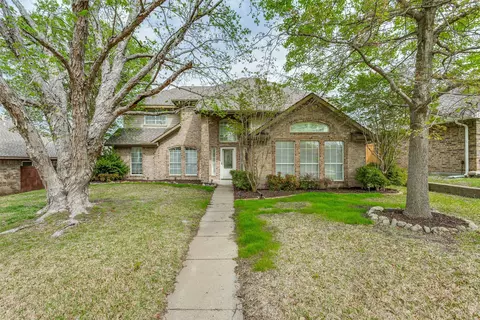 5118 Glen Vista Dr, Garland, TX 75044