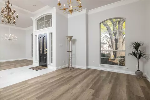 708 Sunkist Ln, Plano, TX 75025