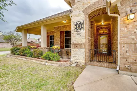 1101 Nottingham Trl, Saginaw, TX 76179