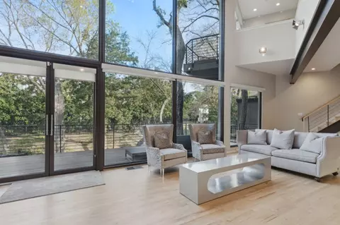 10 Turtle Creek Bnd, Dallas, TX 75204