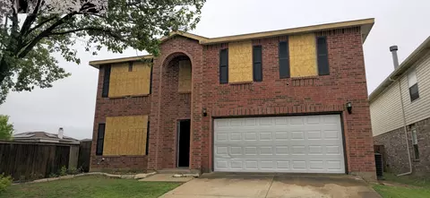 4021 Hunters Hill Dr, Fort Worth, TX 76123