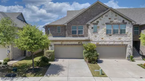 5525 Liberty Dr, The Colony, TX 75056