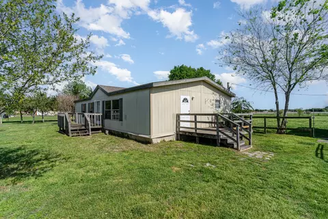 511 Ewing Rd, Ferris, TX 75125 photo 7