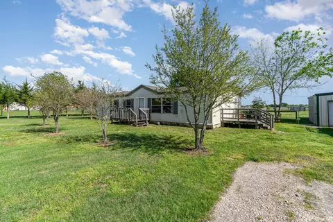 511 Ewing Rd, Ferris, TX 75125 photo 8
