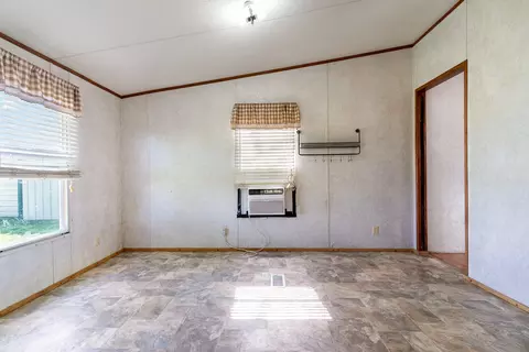 511 Ewing Rd, Ferris, TX 75125 photo 13