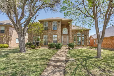 7804 Clark Springs Dr, Plano, TX 75025