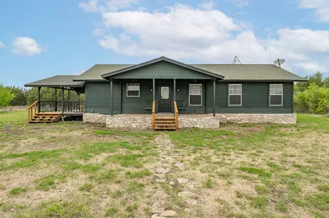 1159 Fm 203, Walnut Springs, TX 76690