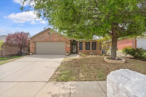 6225 Brooklynn Dr, Fort Worth, TX 76179