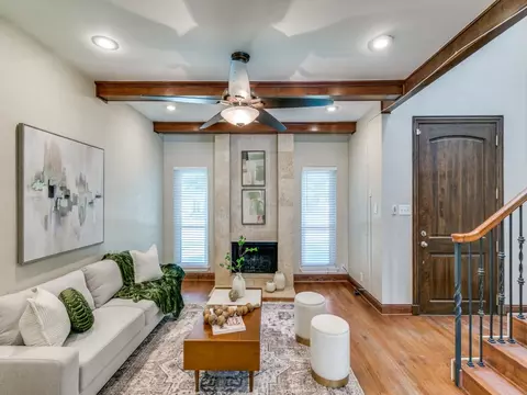 520 Josephine St, Dallas, TX 75246