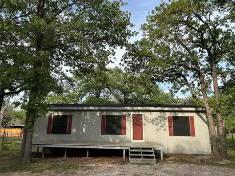 711 Temple Hall Hwy, Granbury, TX 76049