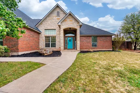8102 Thompson Pkwy, Abilene, TX 79606