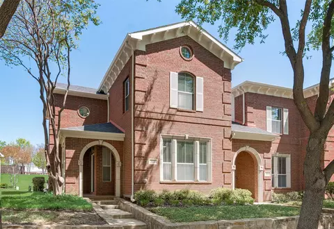 317 Legends Dr, Lewisville, TX 75057