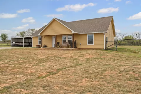 2131 Brown Loop, Poolville, TX 76487