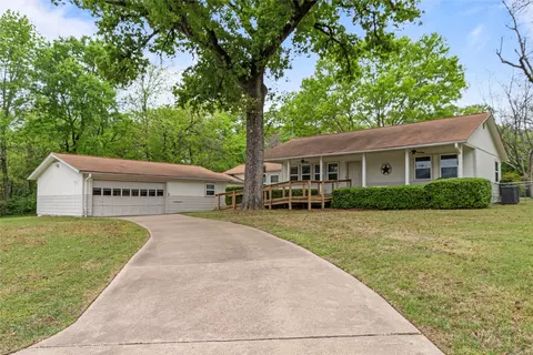 164 Santa Maria St, Payne Springs, TX 75156