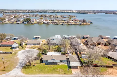 1708 E Apache Trl, Granbury, TX 76048