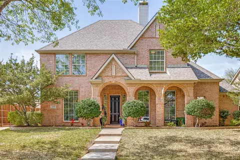 2605 Merlin Dr, Lewisville, TX 75056