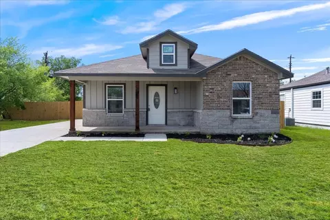 2648 Berryhill Dr, Fort Worth, TX 76105