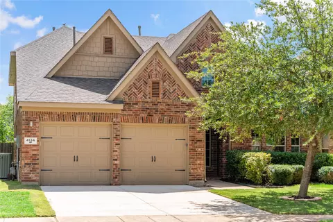 4134 Lee Hutson Dr, Sachse, TX 75048